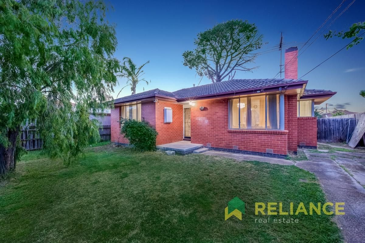 24 Connel Drive, Melton South VIC 3338, Image 1