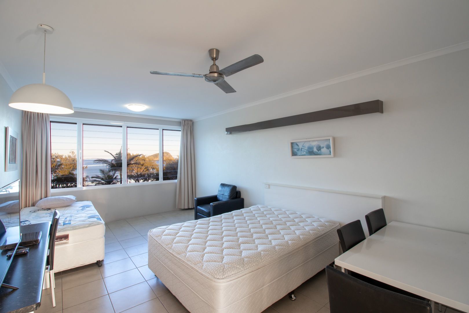 22/34-48 Vin E Jones Memorial Drive, Rosslyn QLD 4703, Image 2