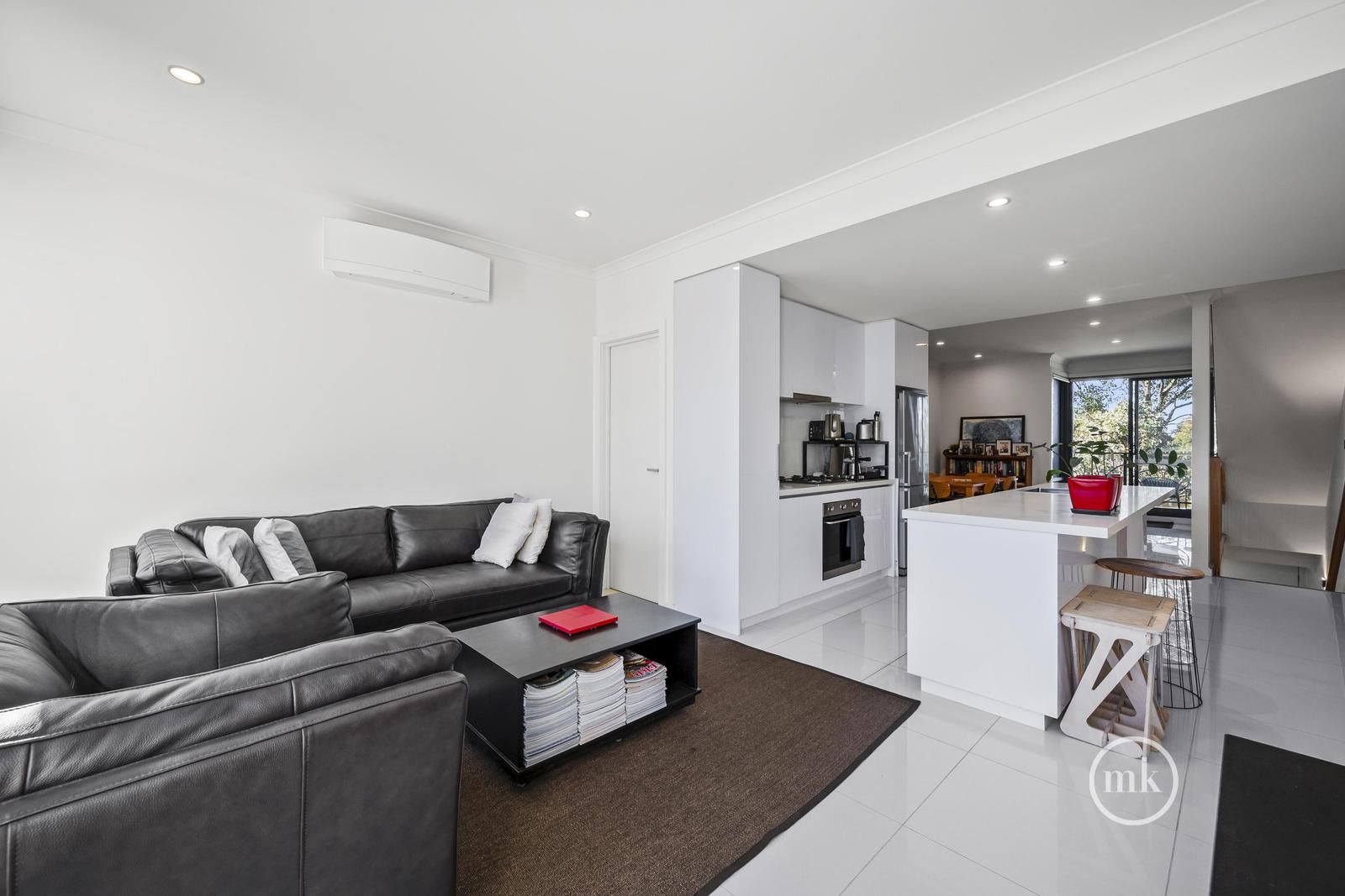 4/70 Hazel Glen Drive, Doreen VIC 3754, Image 2