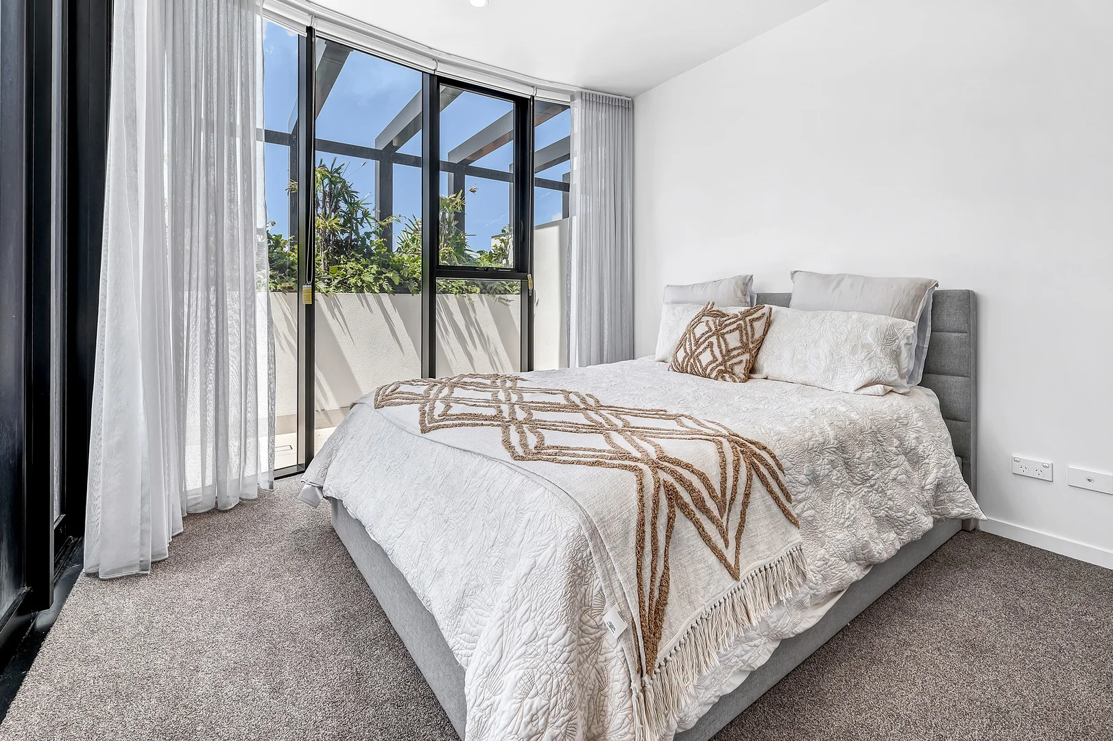 Additional image 12 of 204/28-30 Second Avenue, Broadbeach QLD 4218