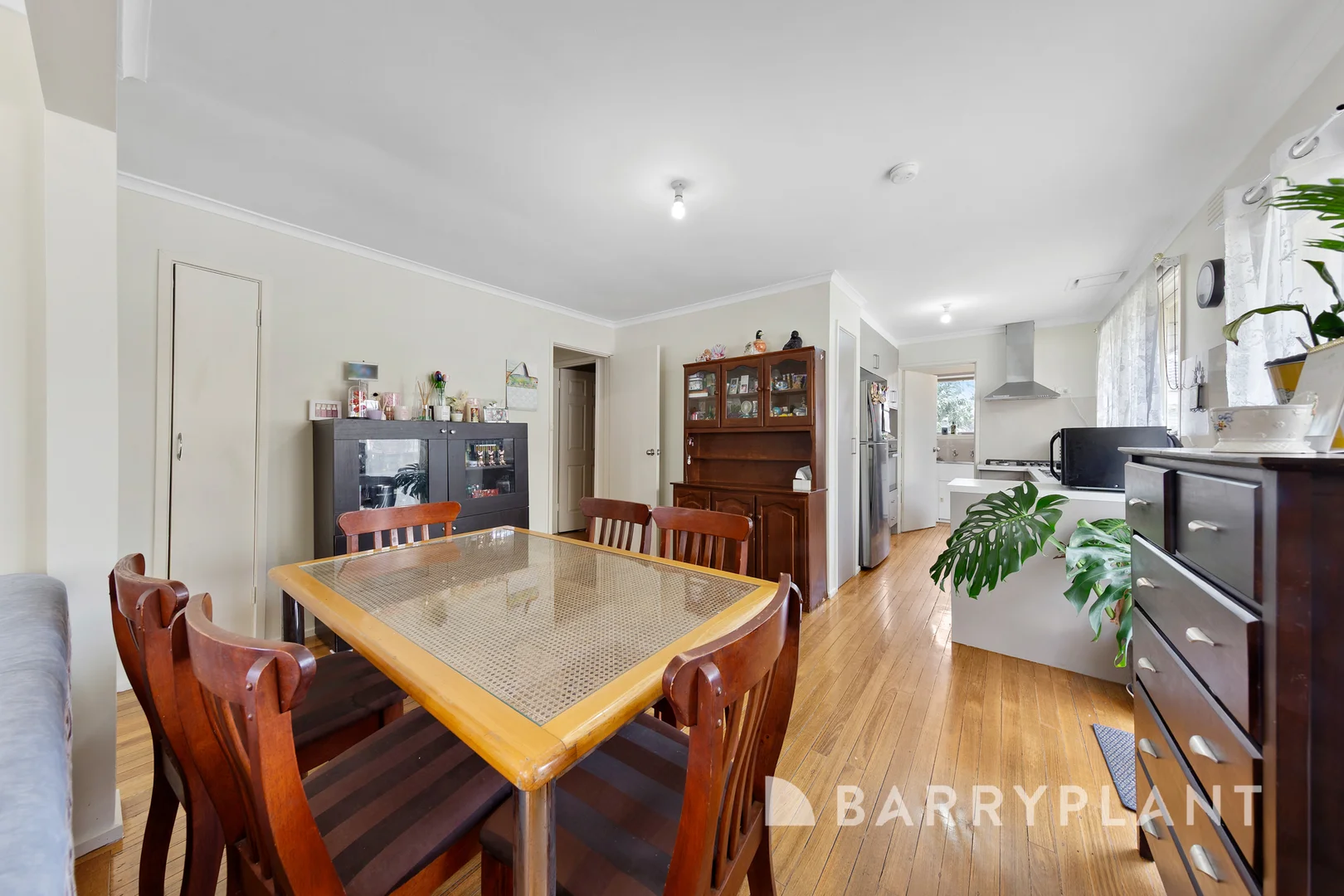 Additional image 5 of 10 Revell Crescent, St Albans VIC 3021