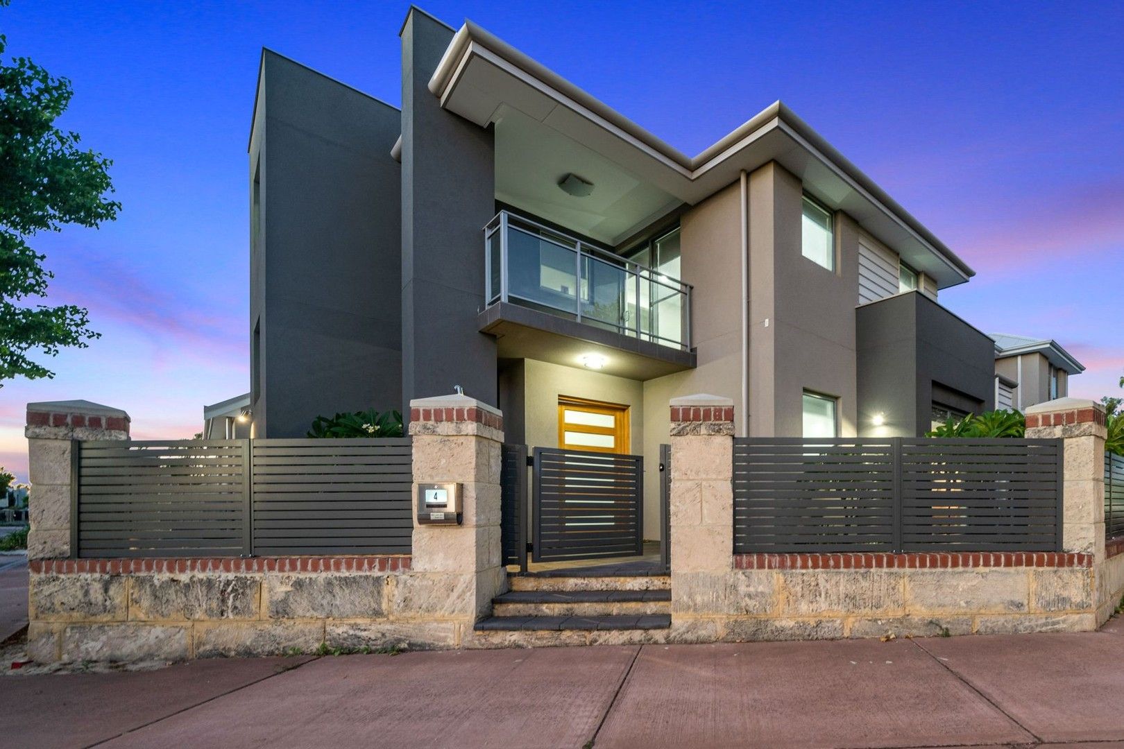 4 Henn Terrace, South Guildford WA 6055, Image 0