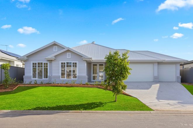 Picture of 31 Commander Street, THRUMSTER NSW 2444