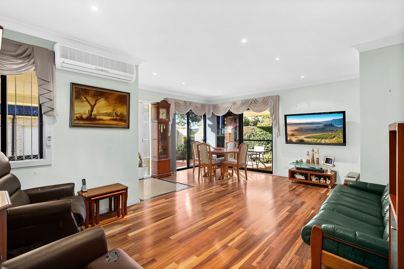 1/304-306 President Avenue, Gymea NSW 2227, Image 2