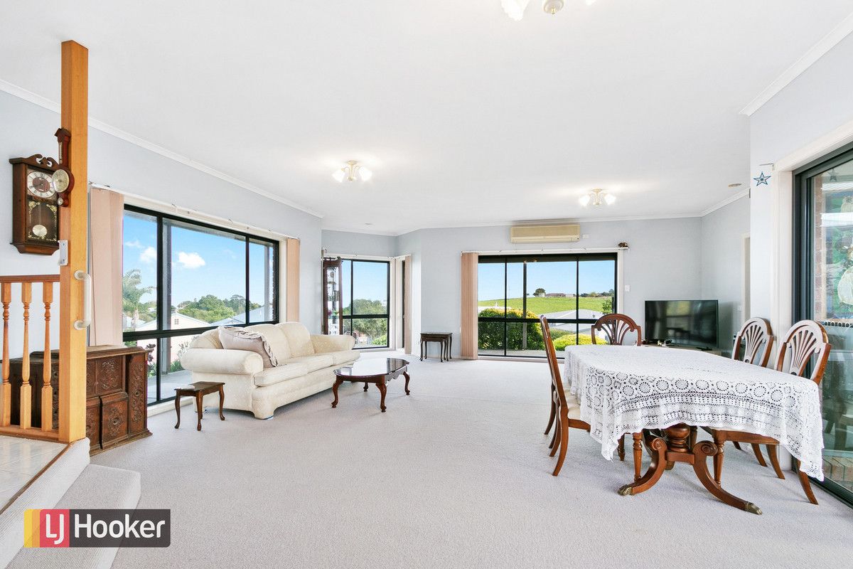 64 Stirling Drive, Lakes Entrance VIC 3909, Image 2