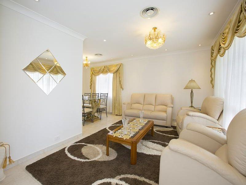 1 Yellow Place, Claremont Meadows NSW 2747, Image 2