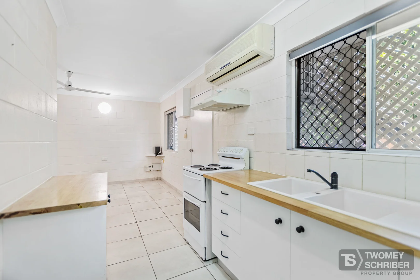 Additional image 3 of 4/5 Thomas Street, Cairns North QLD 4870