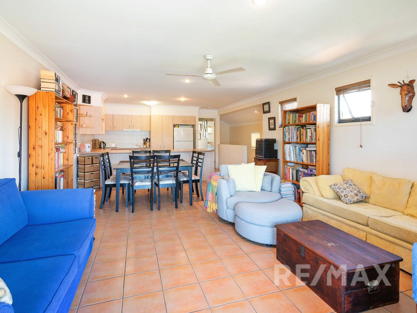 1/12 Lantau Crescent, Varsity Lakes QLD 4227, Image 2