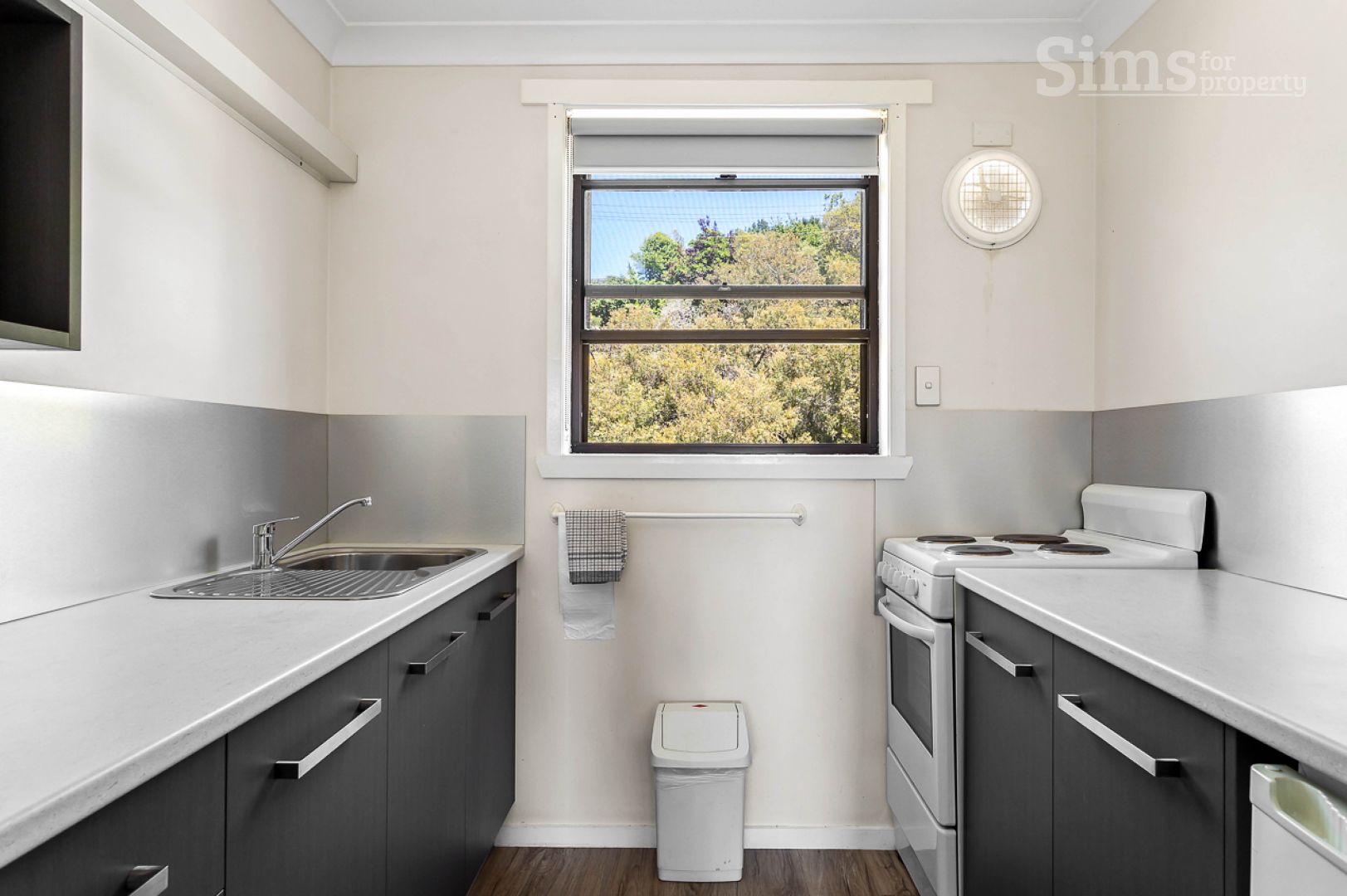 7/23-27 Elouera Street, Riverside TAS 7250, Image 2