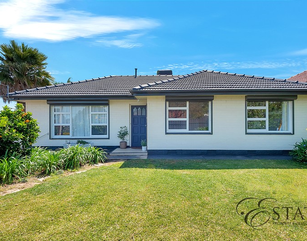 12 Somerset Avenue, Redwood Park SA 5097