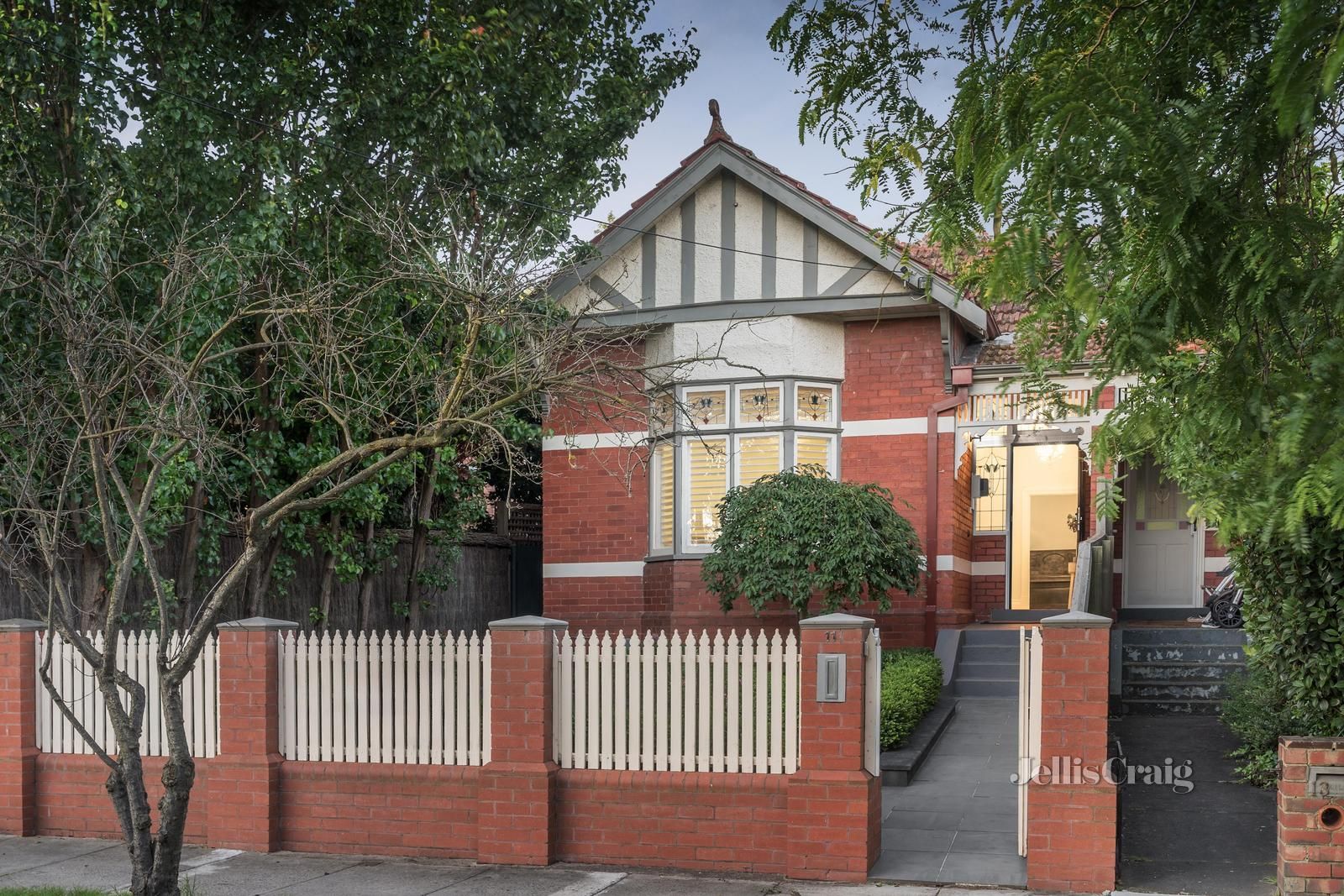 11 Malakoff Street, Caulfield North VIC 3161, Image 0