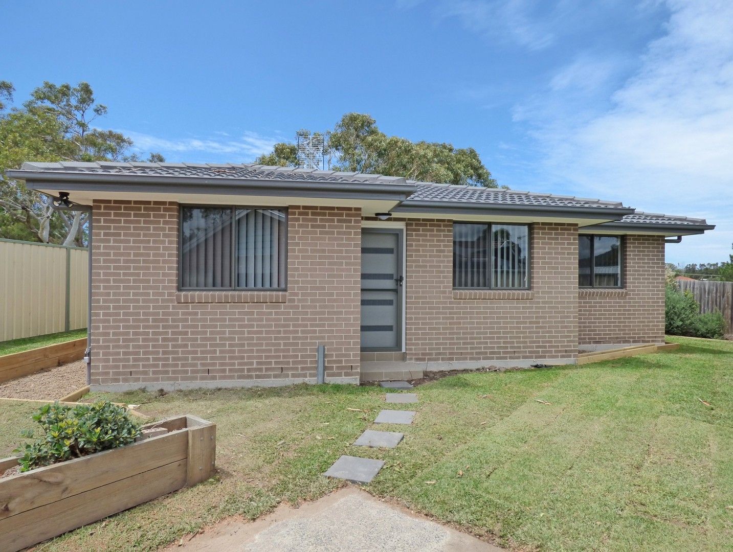 2 bedrooms House in 22A Cynthia Street BATEAU BAY NSW, 2261