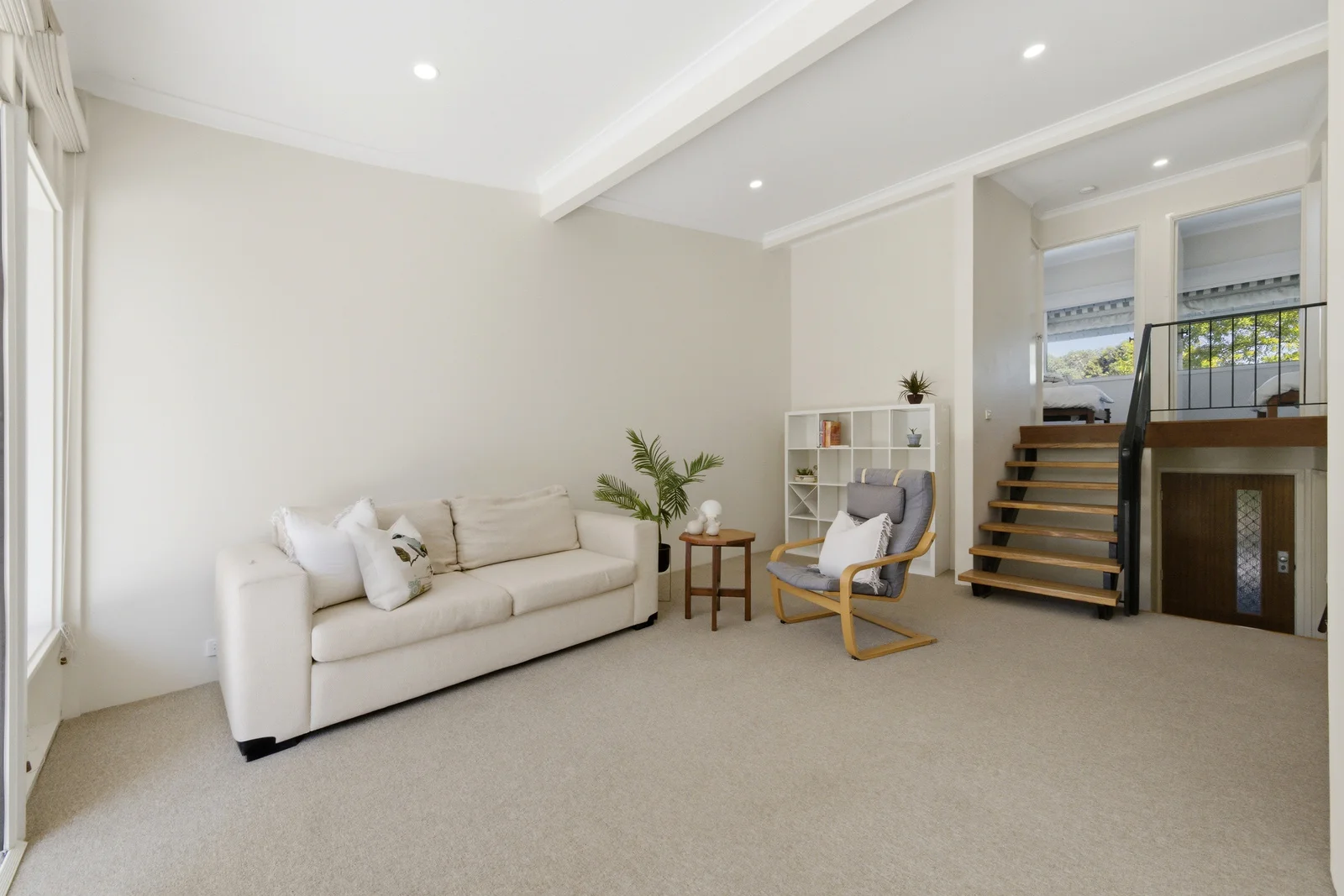 Additional image 2 of 2/10 Edmondson Street, Campbell ACT 2612