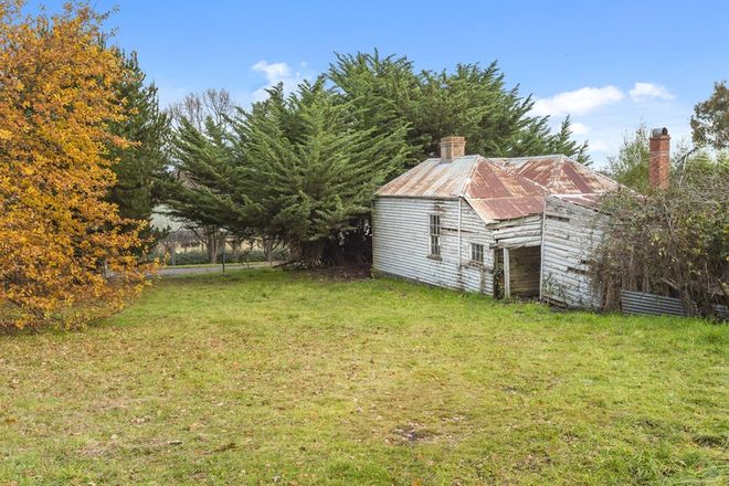 Picture of 22 Barker Street, MALMSBURY VIC 3446