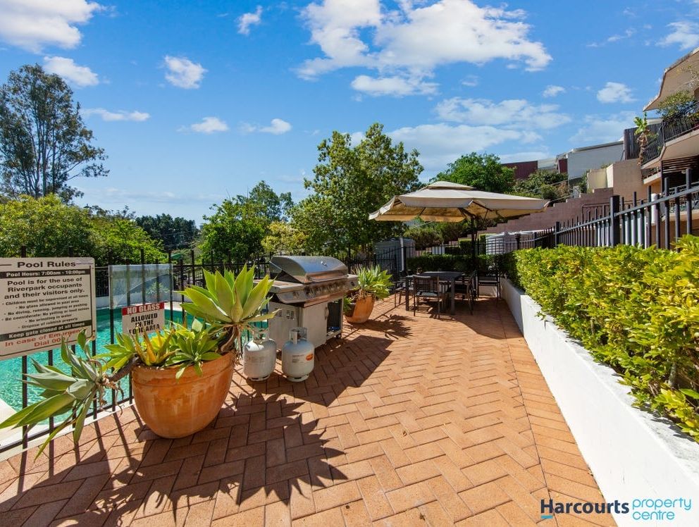 26/2125 Dudley Street, Highgate Hill Property History & Address