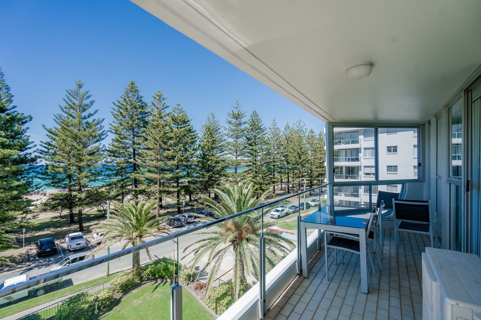 Sold 9/170 The Esplanade, Burleigh Heads QLD 4220 on 29 Nov 2022