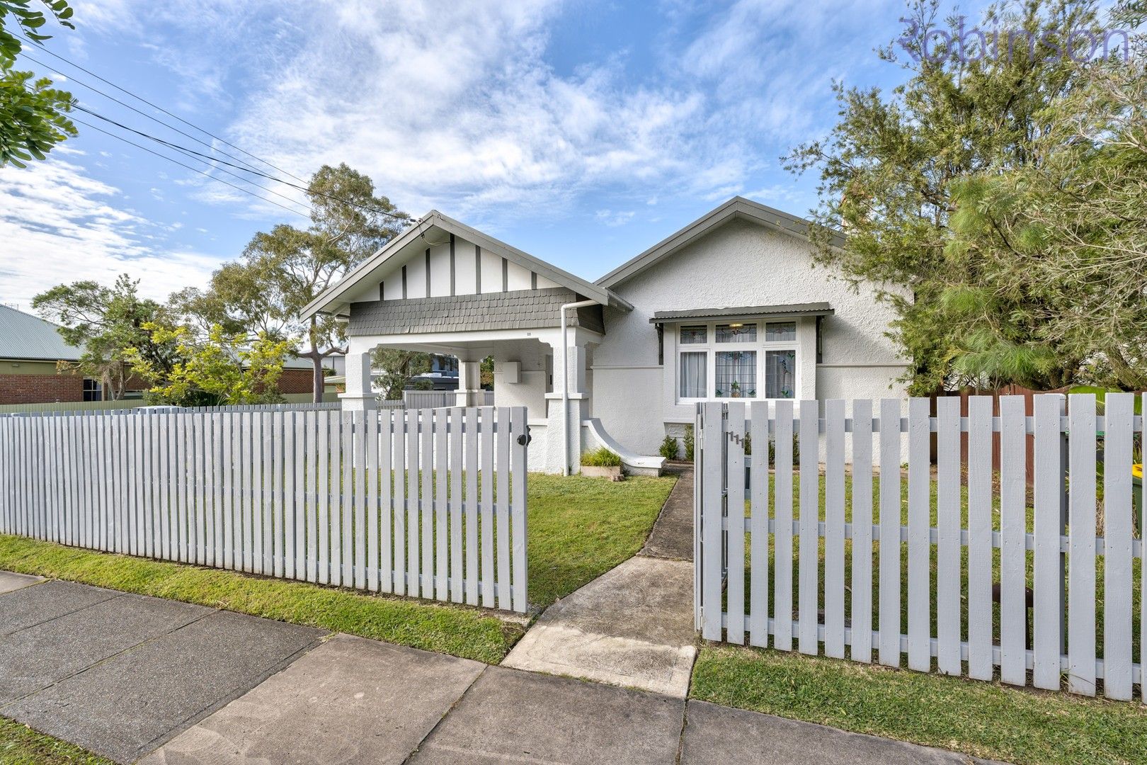 4 bedrooms House in 111 Mitchell Street MEREWETHER NSW, 2291
