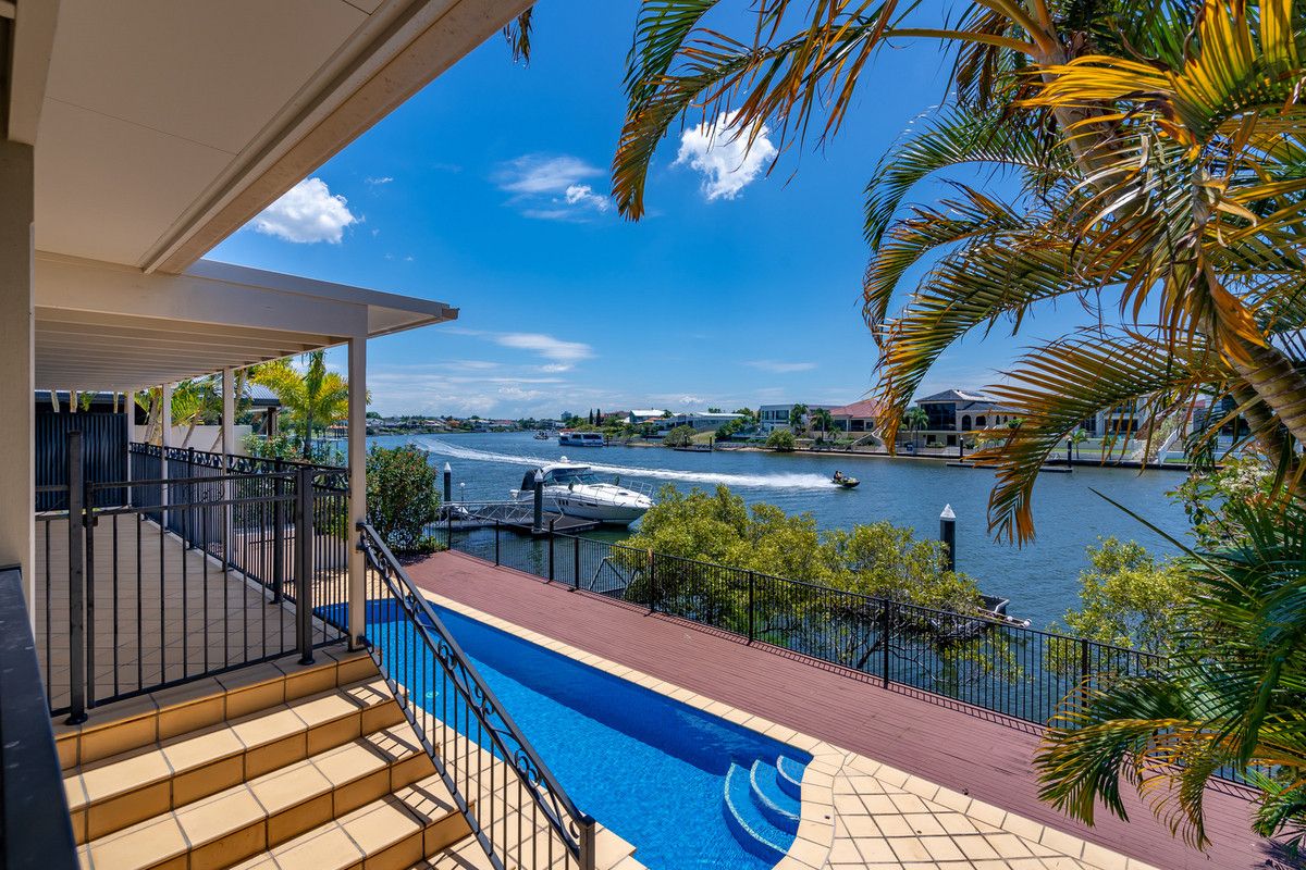 4 bedrooms House in 31 Namatjira Court BROADBEACH WATERS QLD, 4218