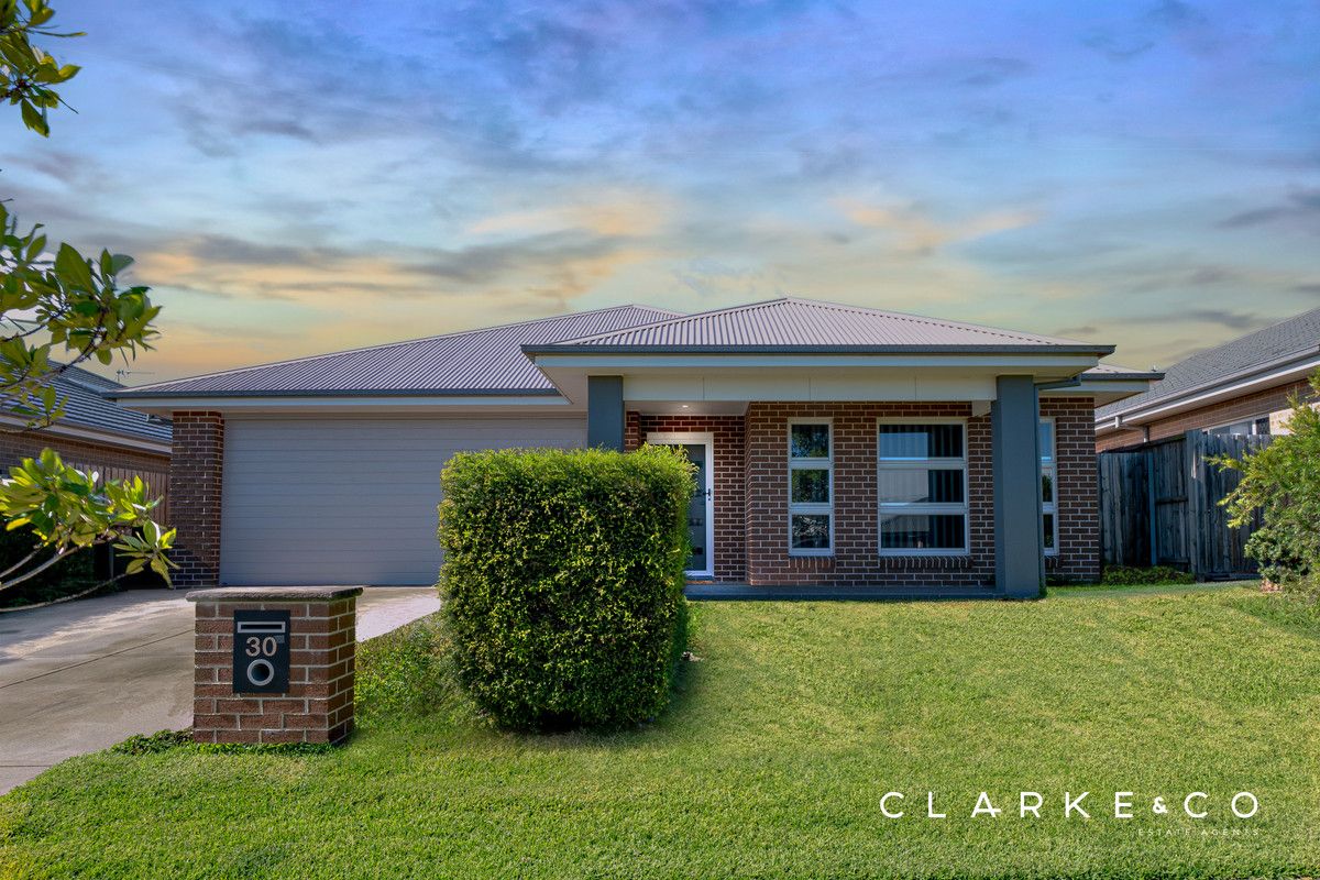 3 bedrooms House in  THORNTON NSW, 2322