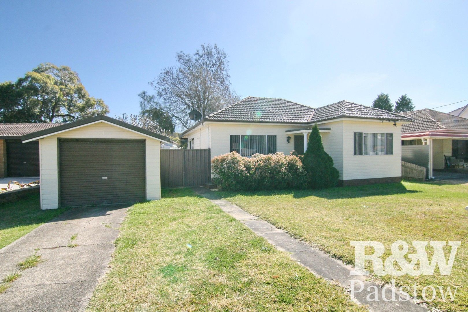 3 bedrooms House in 34 Archibald Street PADSTOW NSW, 2211