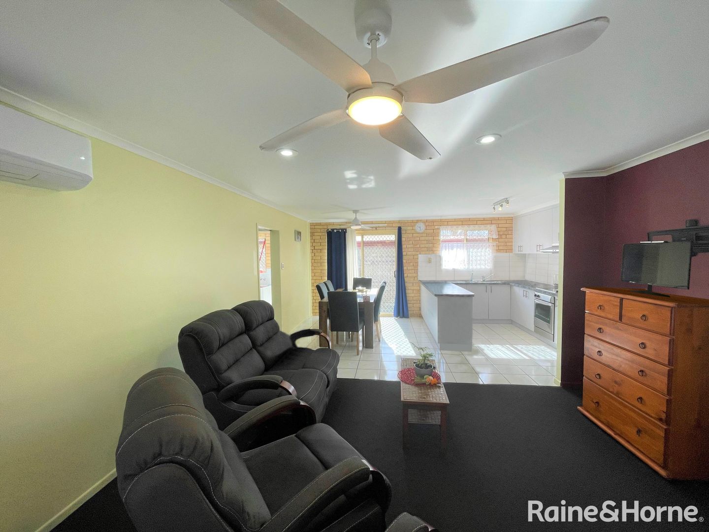 Unit 1/16 Lorraine Court, Andergrove QLD 4740, Image 2