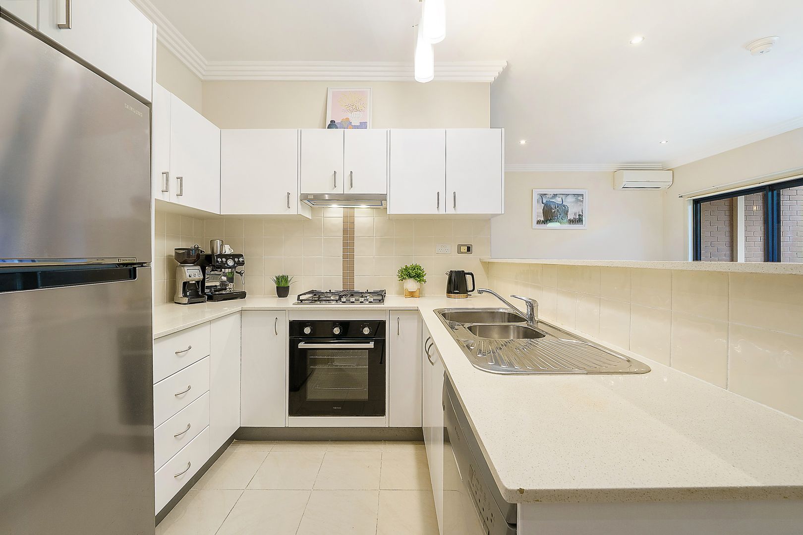 8/19 Chelsea Avenue, Baulkham Hills NSW 2153, Image 1