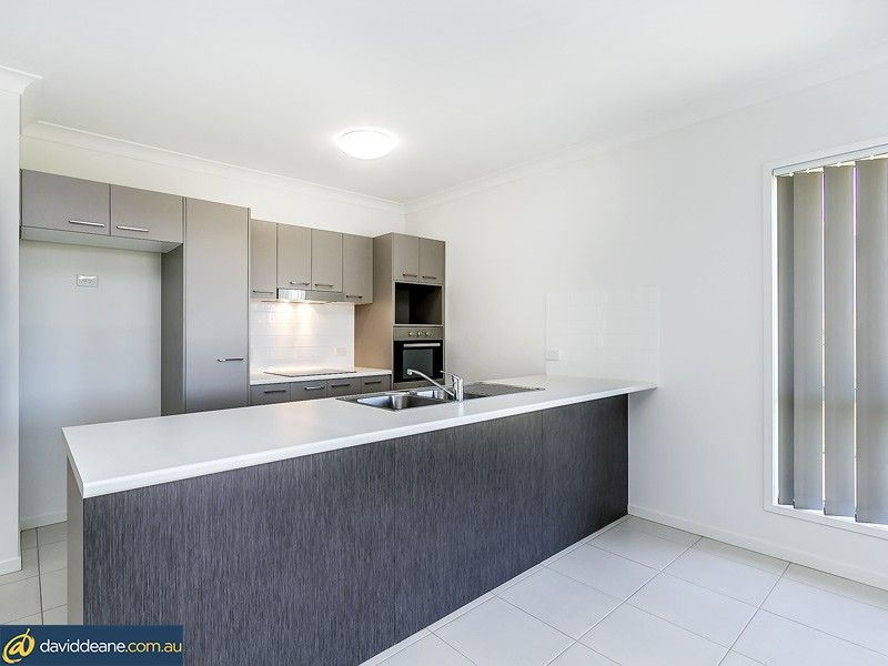 79 Braxlaw Cres, DAKABIN QLD 4503, Image 2