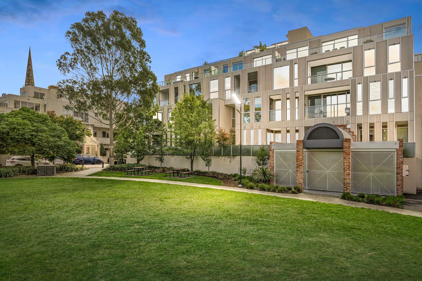 2 bedrooms Apartment / Unit / Flat in 203/42 Ralston Street SOUTH YARRA VIC, 3141