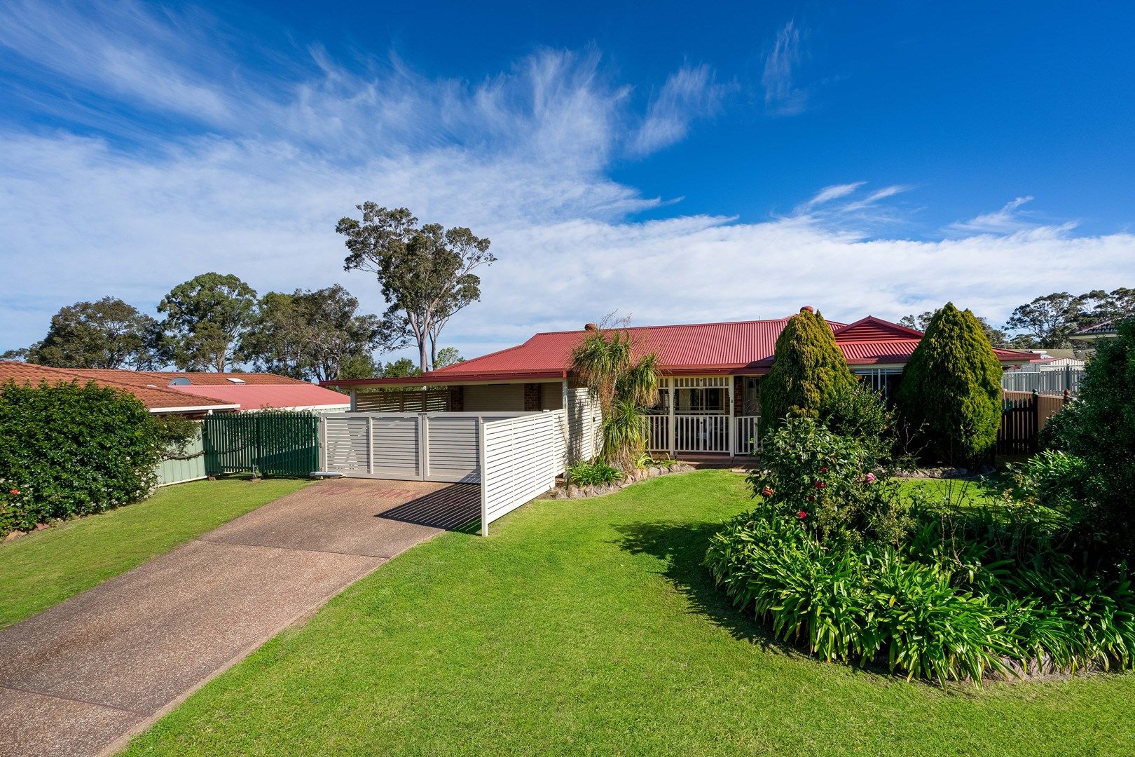 8 Bronwyn Close, Thornton NSW 2322, Image 0