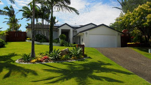 14 Brewer Court, Parkwood QLD 4214