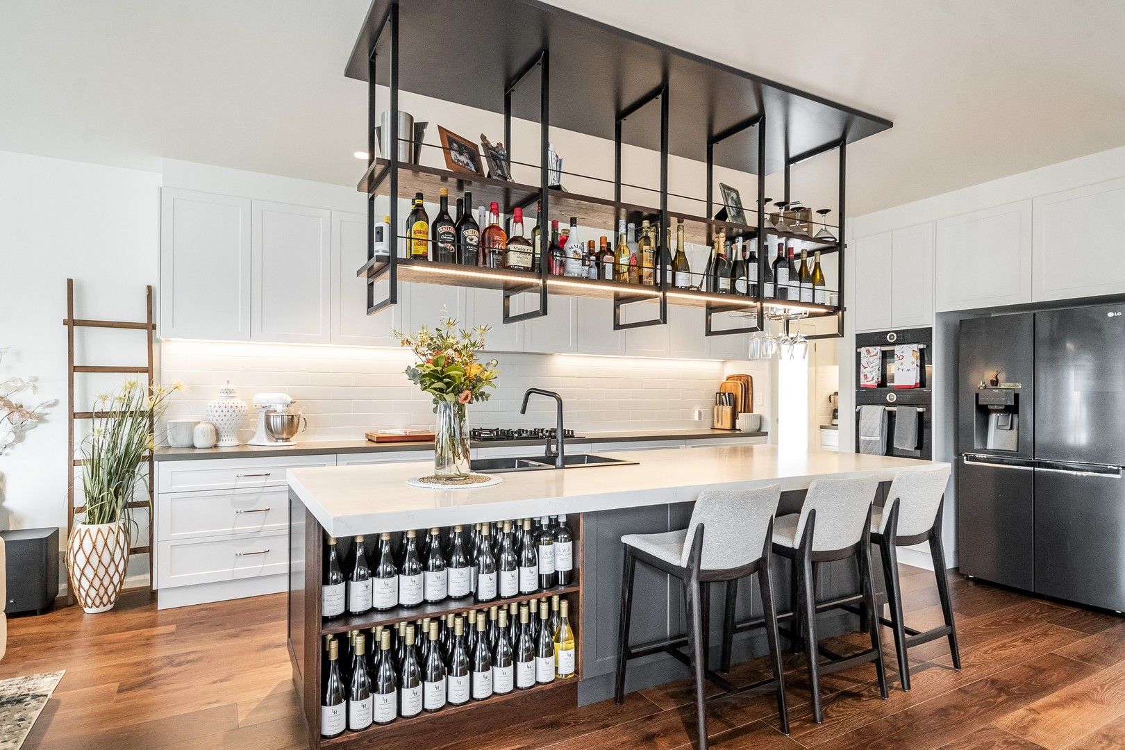 5 bedrooms House in 11 Greenview Place SKENNARS HEAD NSW, 2478