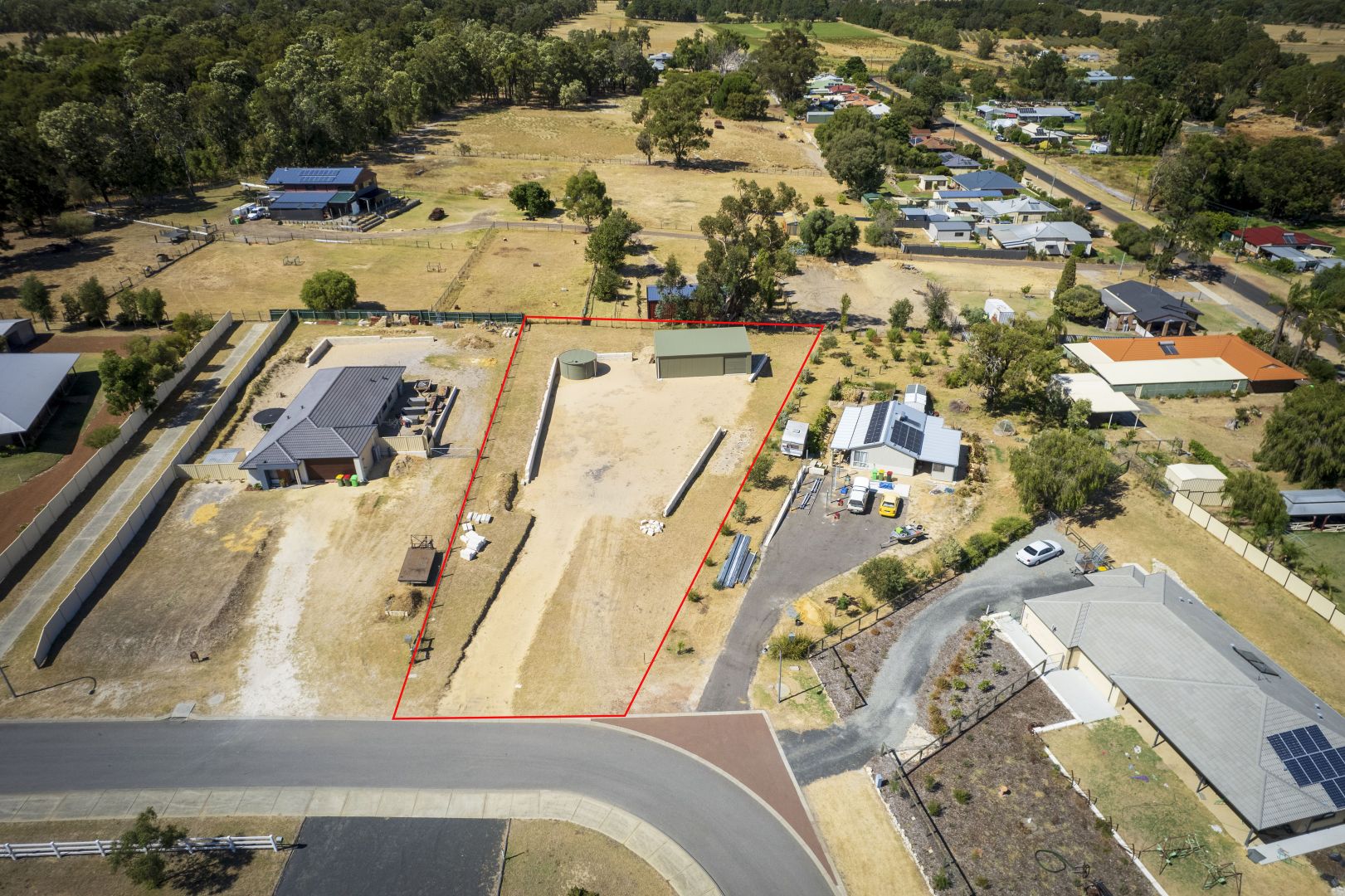 16 Bishop Place, Yarloop WA 6218, Image 2