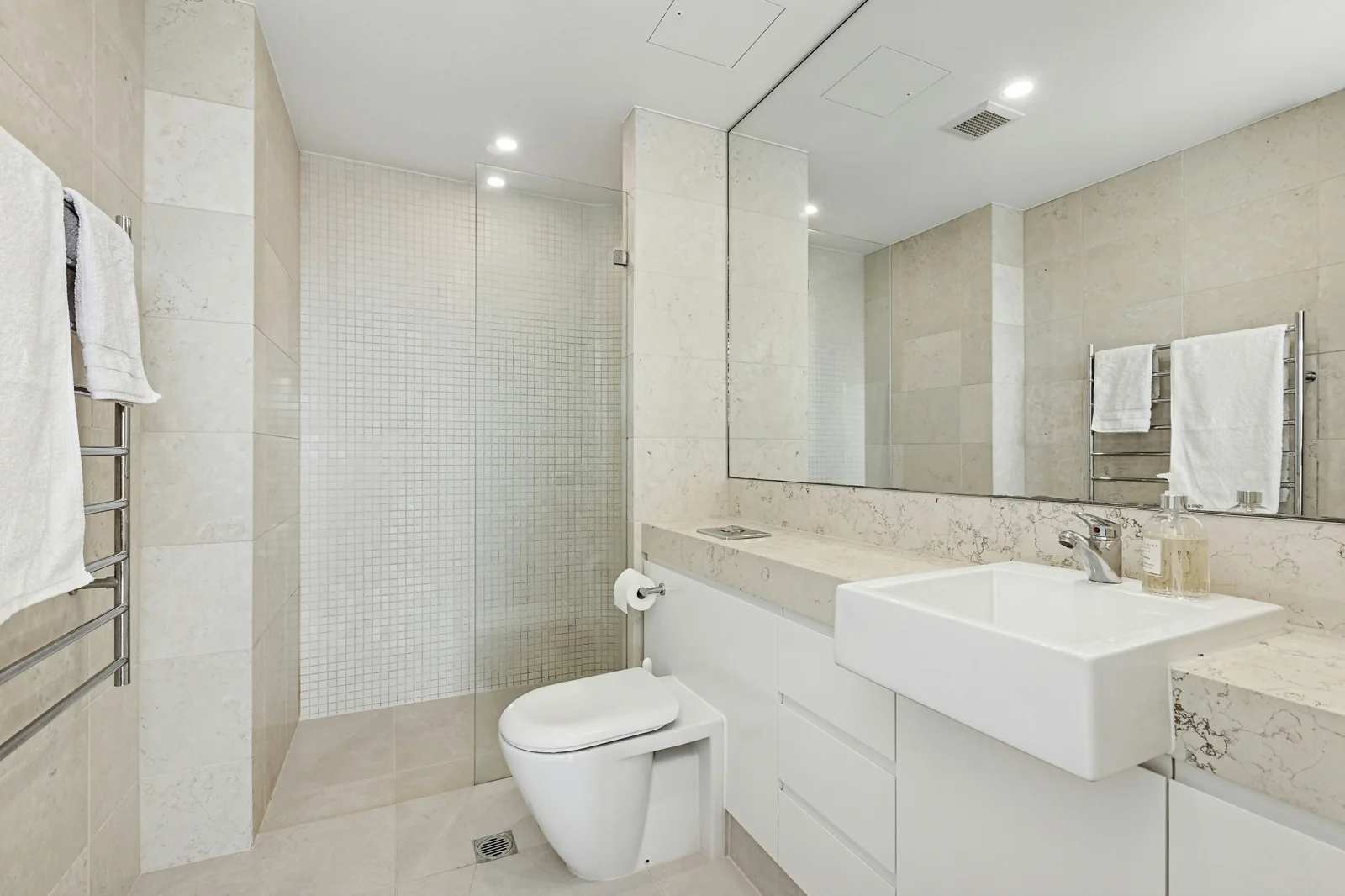 Additional image 8 of 25/7 Northcliff St, Milsons Point NSW 2061