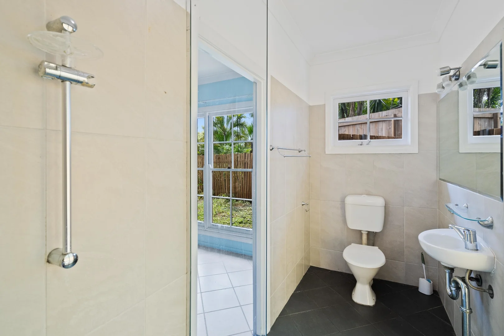Additional image 19 of 25-27 Anne Street, Smithfield QLD 4878