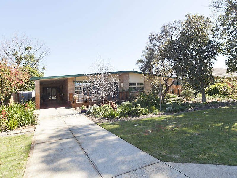 4 bedrooms House in 43 Valerie St DIANELLA WA, 6059