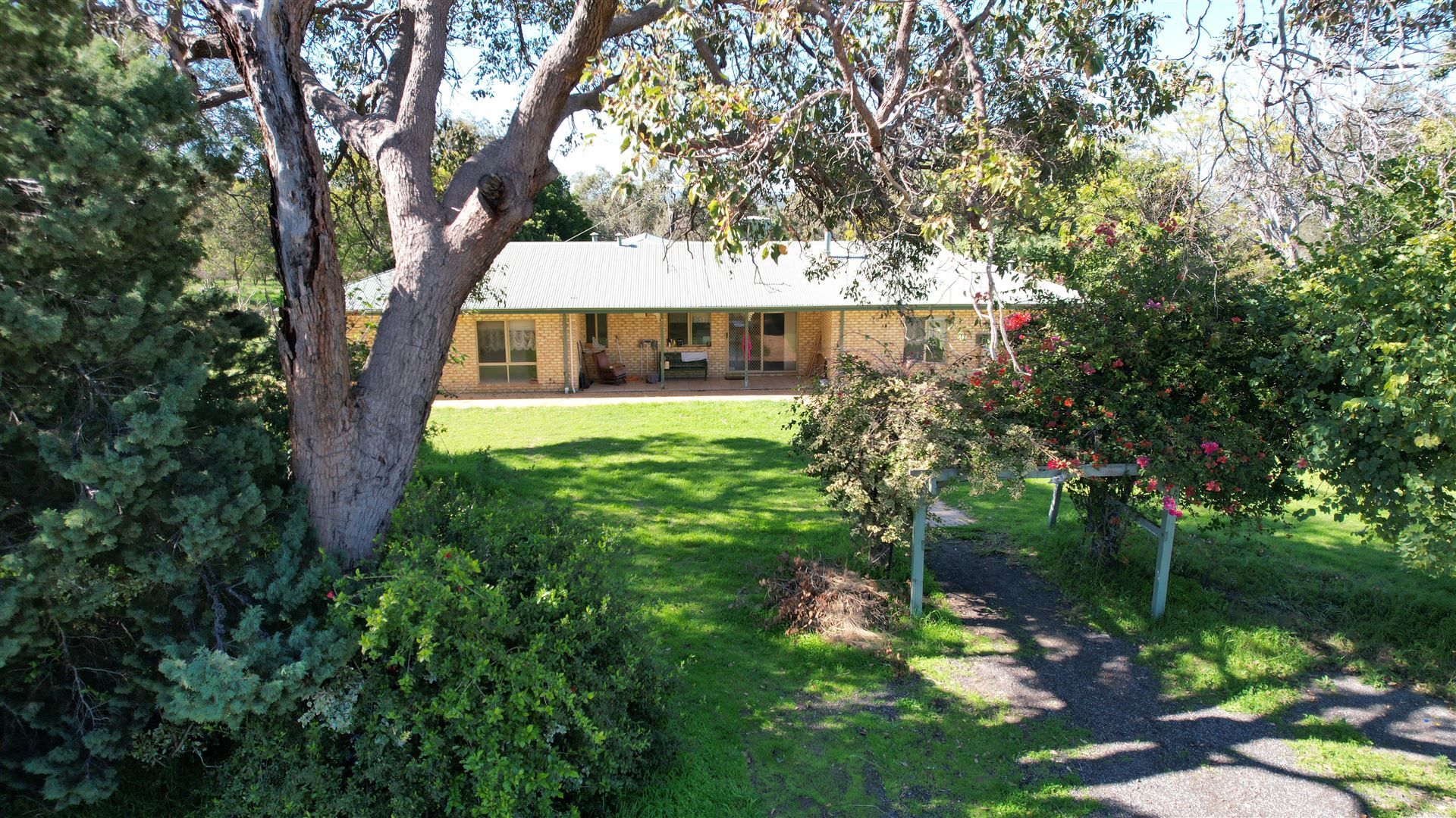 1358 Cowalla Road, Wanerie WA 6503, Image 2