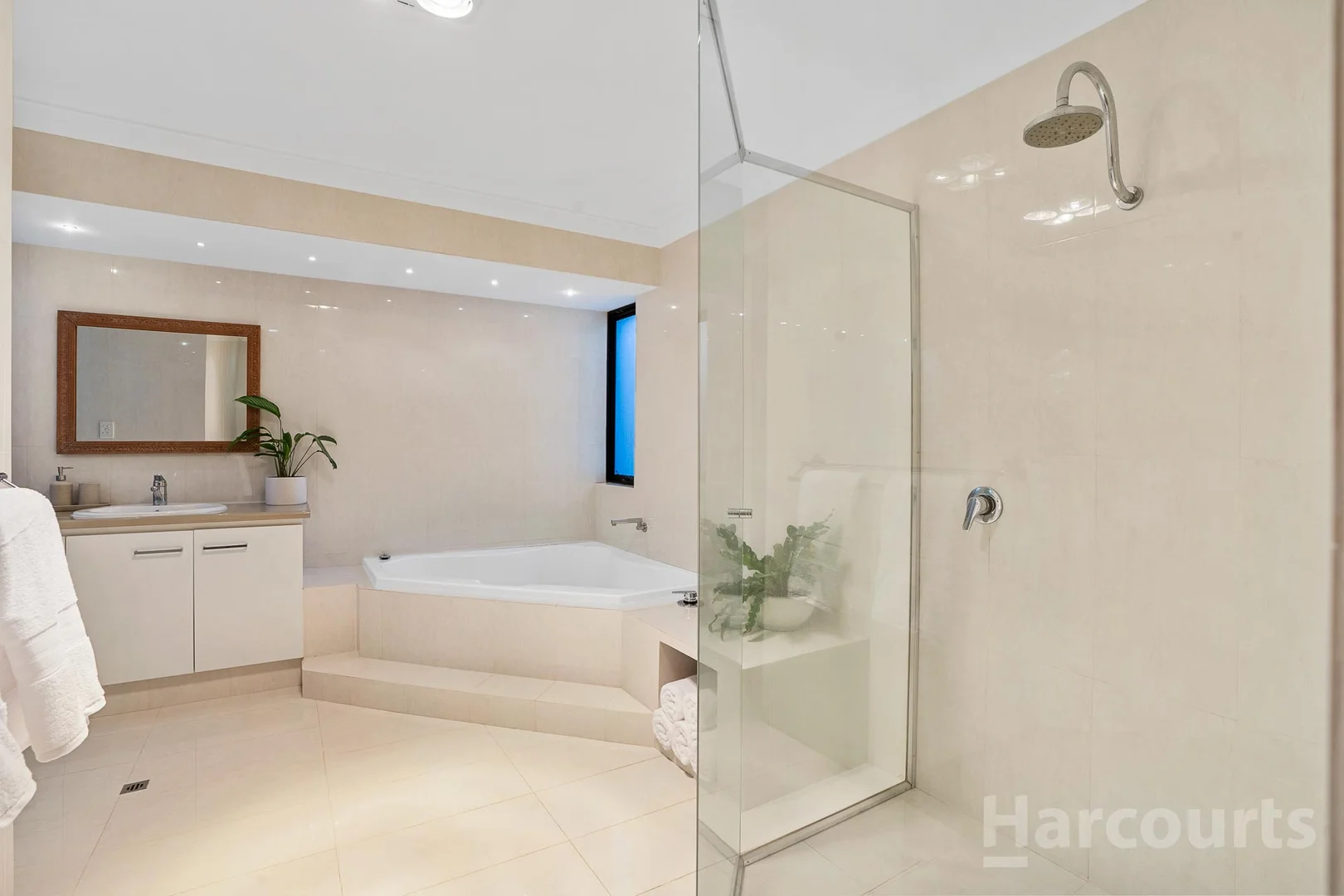 Additional image 9 of 18 Dalrymple Terrace, Halls Head WA 6210