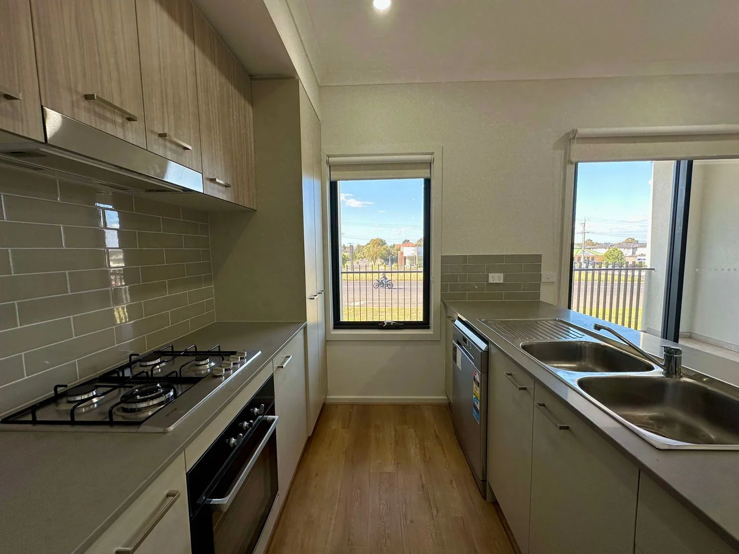 Additional image 3 of 8/545 Melton Highway, Sydenham VIC 3037