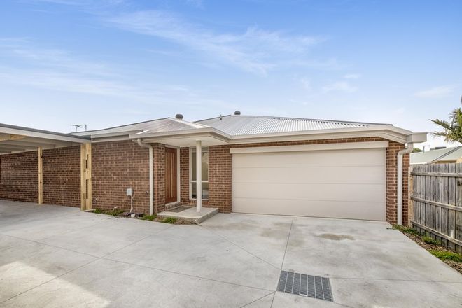 Picture of 2/32 King Parade, KNOXFIELD VIC 3180