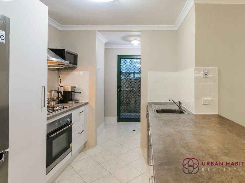 8 Hueston Lookout, Leda WA 6170, Image 1