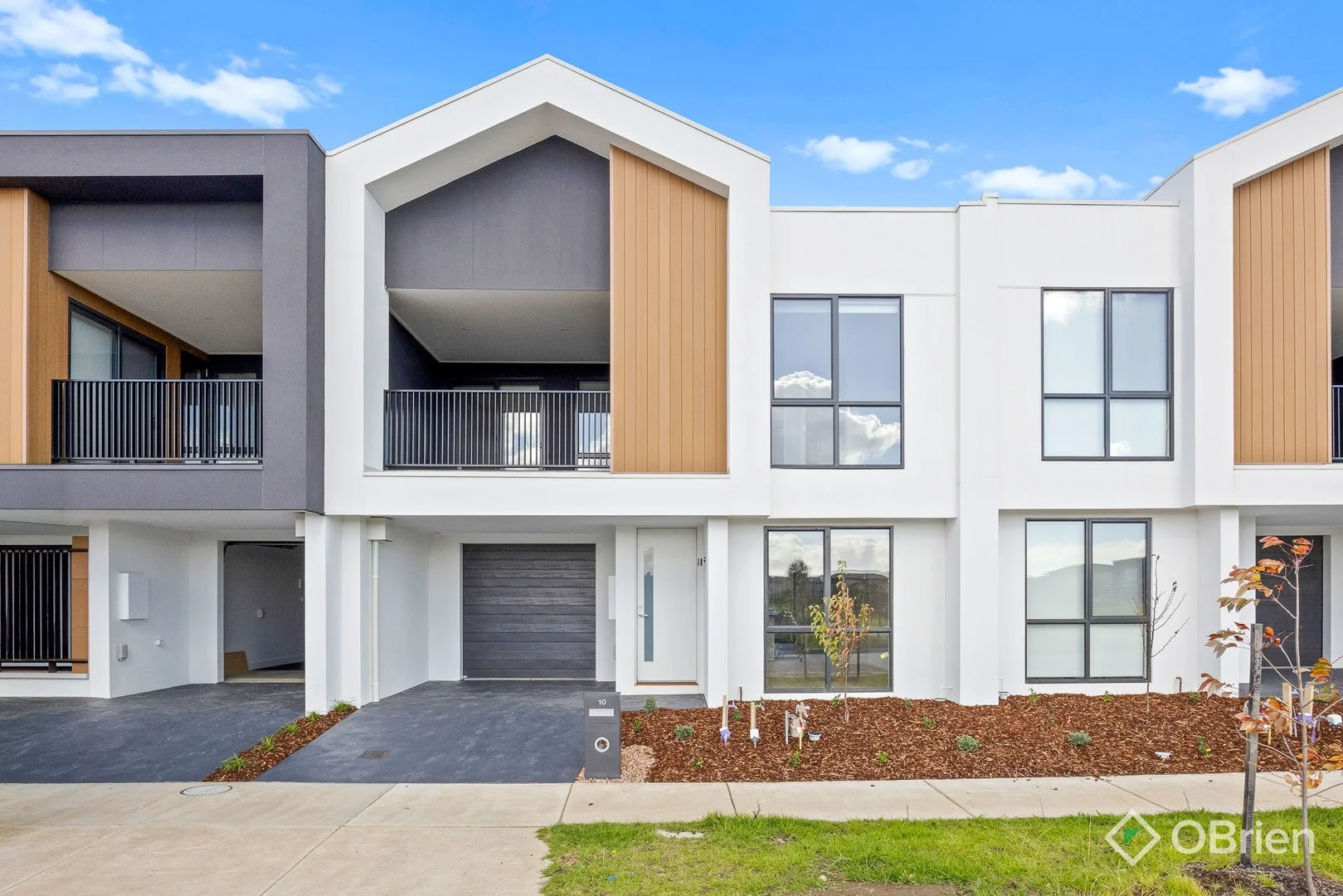 10 Pompei Street, Clyde VIC 3978
