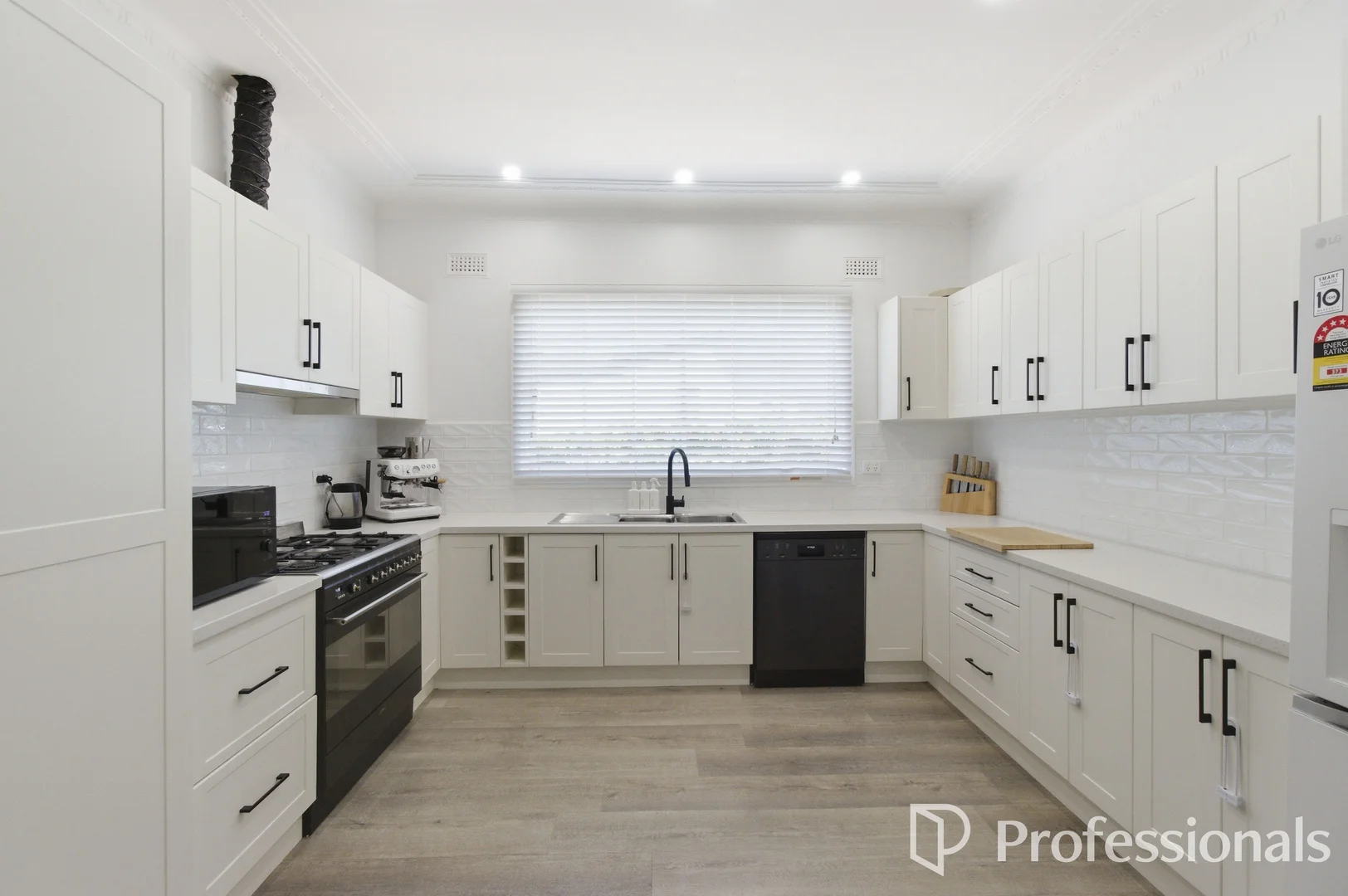 Additional image 5 of 19 Coleman Street, Turvey Park NSW 2650