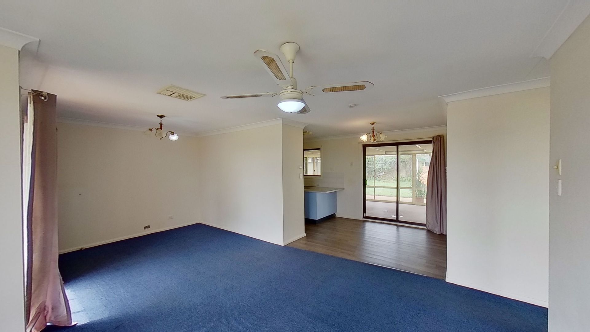 22 Galloway Drive, Dubbo NSW 2830, Image 2