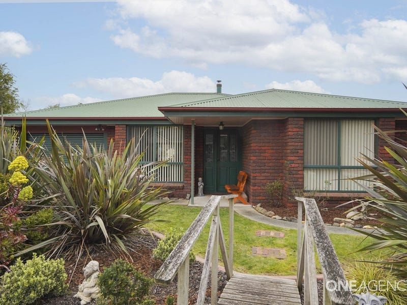 10 Seabreeze Avenue, Sulphur Creek TAS 7316 Domain