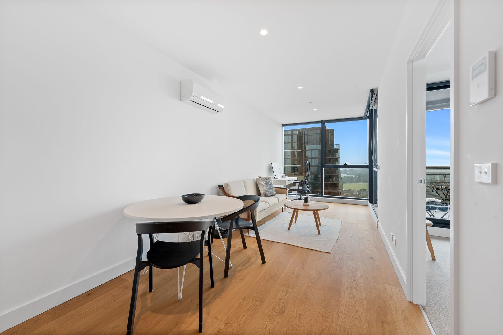 2120/850 Whitehorse Road, Box Hill VIC 3128, Image 2