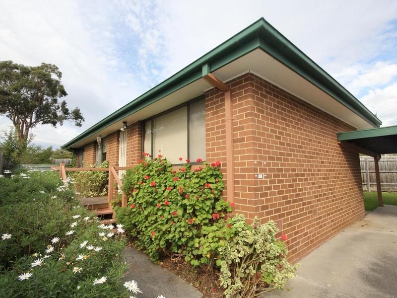 2 bedrooms Apartment / Unit / Flat in 2/24A Kemps Street RINGWOOD EAST VIC, 3135