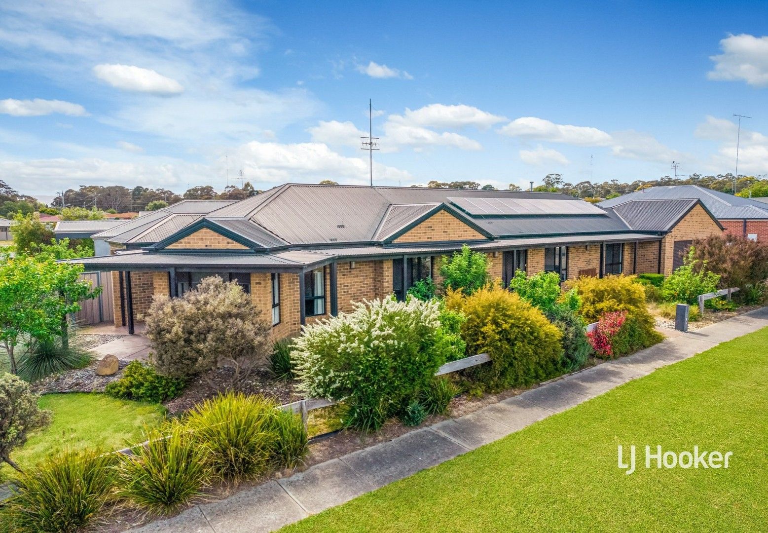 52 Donaldson Drive, Broadford VIC 3658, Image 0