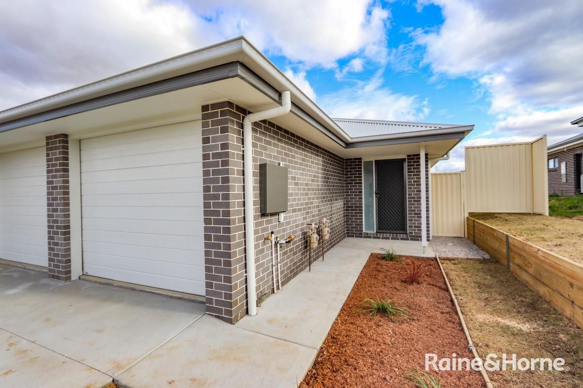 60a Sunbright Road, Kelso NSW 2795 House For Rent 380 Domain