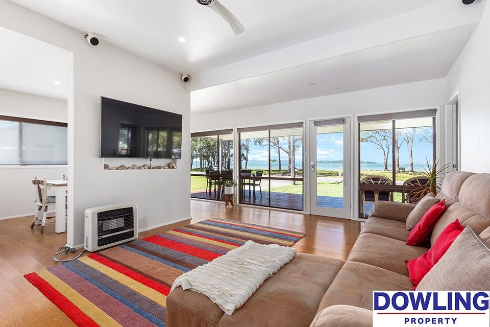 19 Waterfront Road, Swan Bay NSW 2324, Image 0