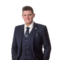 Daniel Gallagher, Sales representative